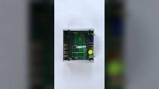Intel Core I5 8305G Processor Mini Pc With 2 RS232 COM 2 LAN 1 VGA 2 HD-MI For Factory